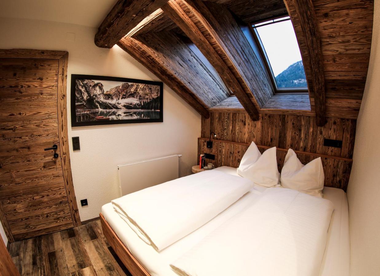 Ferienhof Alte Post, Apartments Вайсбриах Екстериор снимка