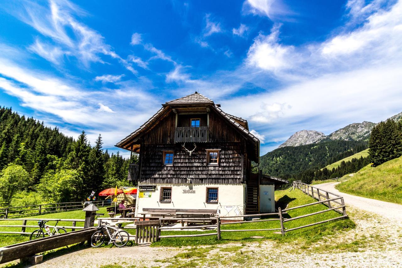 Ferienhof Alte Post, Apartments Вайсбриах Екстериор снимка